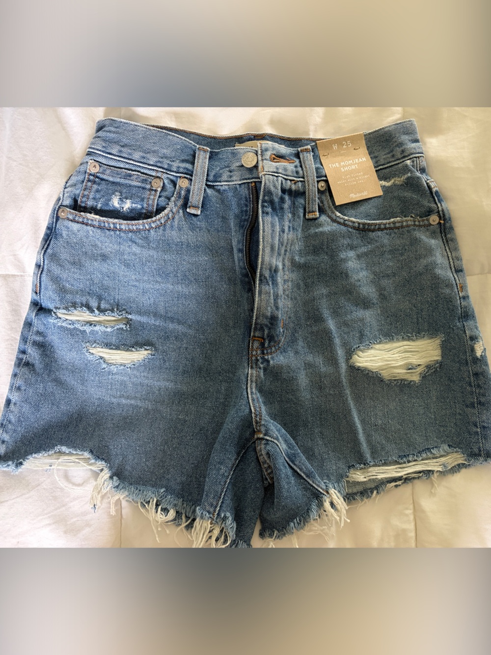 Madewell “The Mom Jean Short”